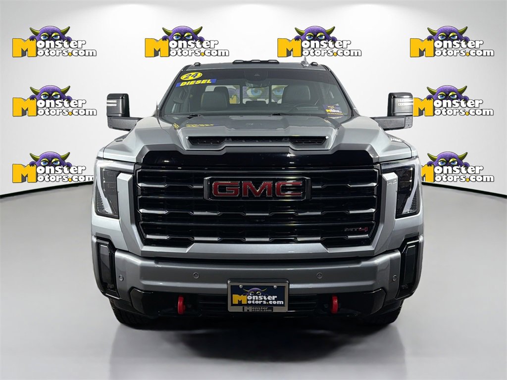 Used 2024 GMC Sierra 2500 AT4 w/ AT4 Premium Plus Package image 2
