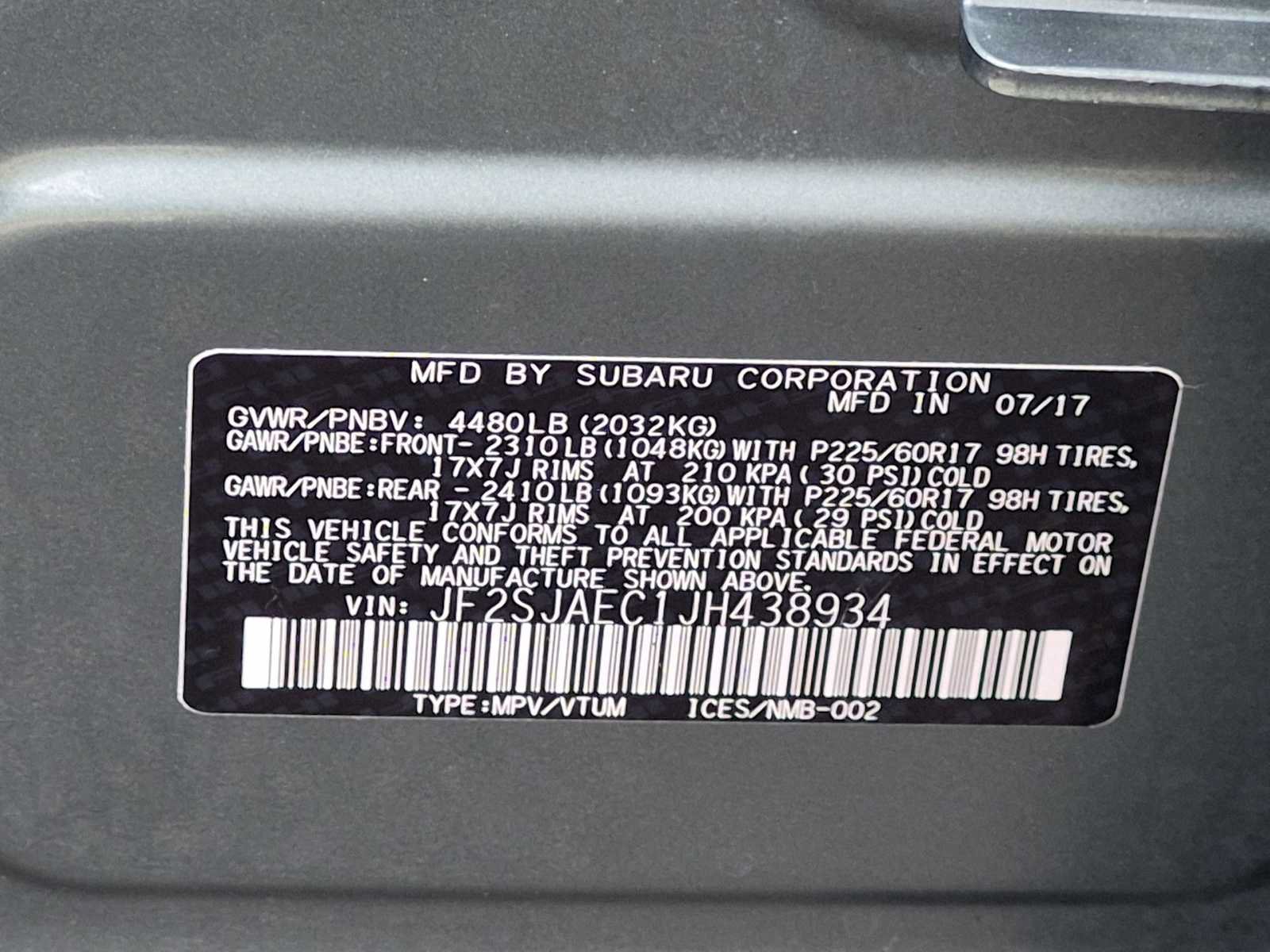 Used 2018 Subaru Forester 2.5i Premium w/ All-Weather Package AWD/4WD image 32