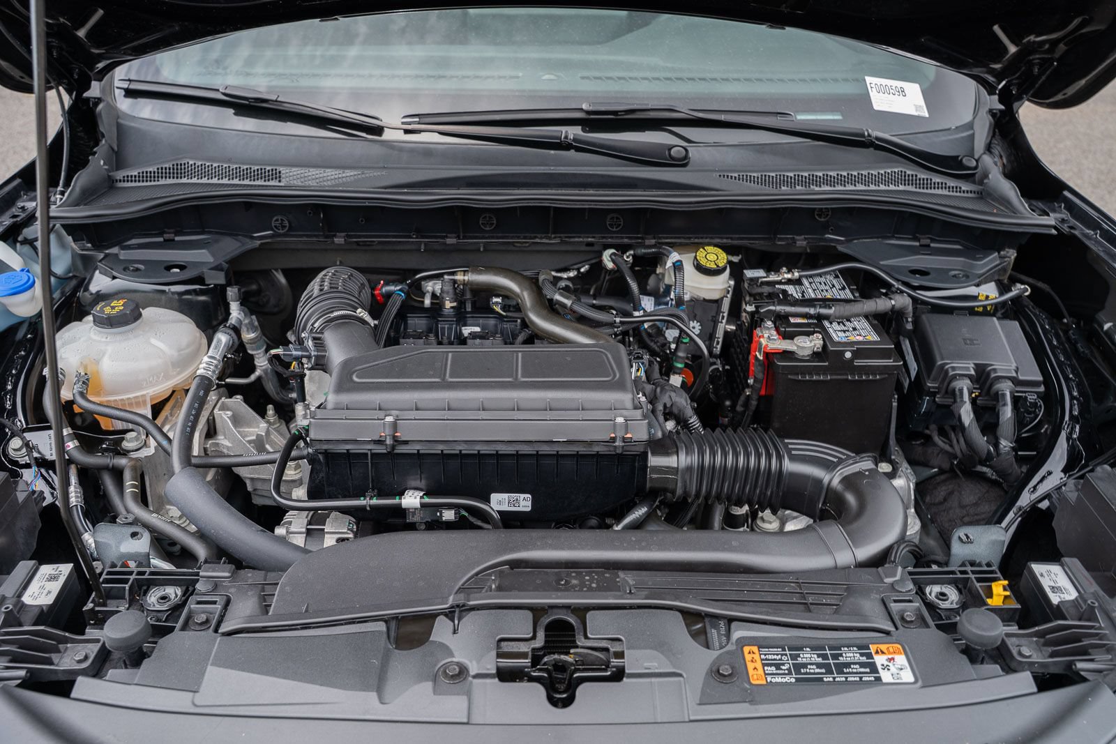 Certified 2025 Ford Escape ST-Line w/ Tech Pack #1 FWD image 24