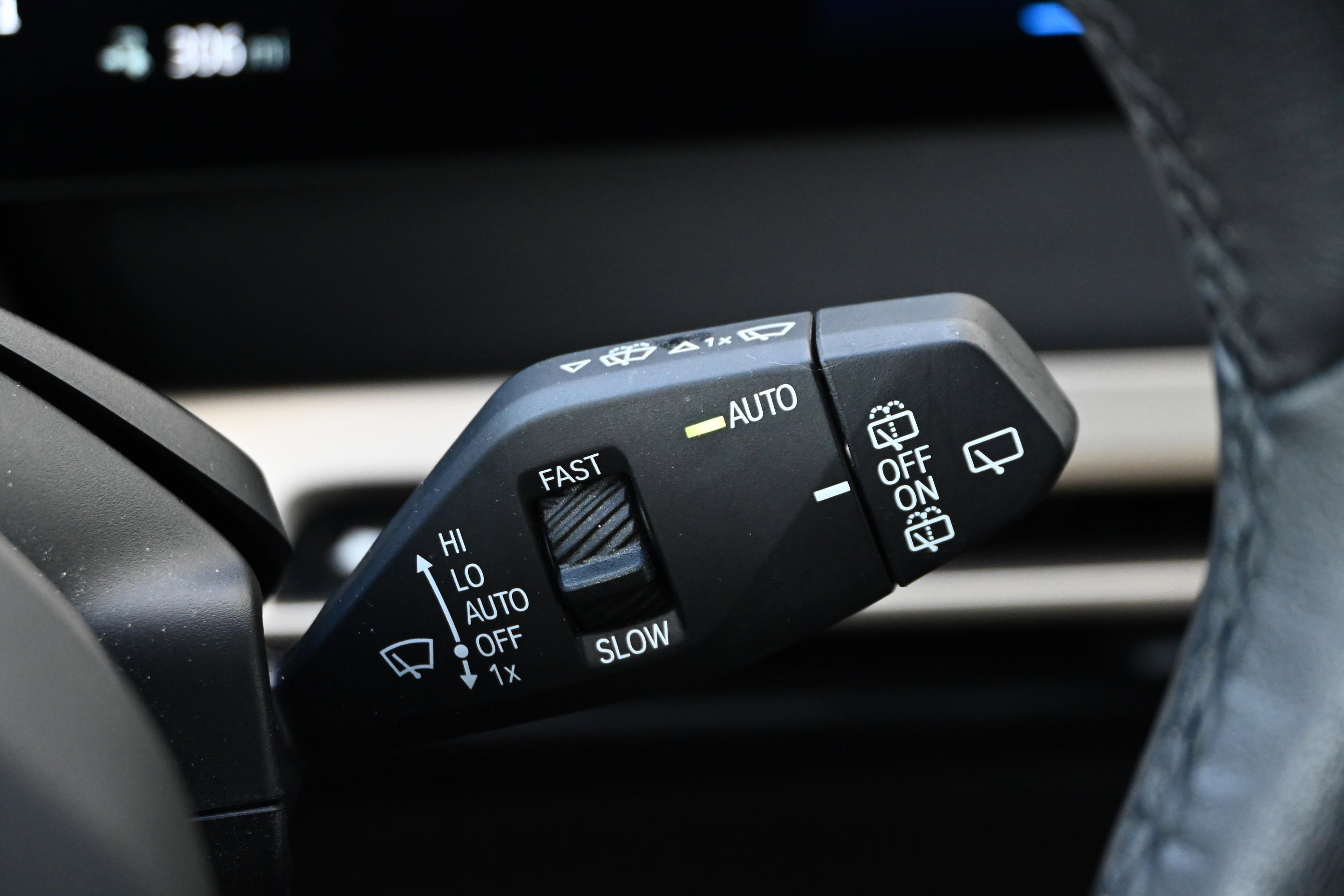 Certified 2025 BMW iX xDrive50 image 36