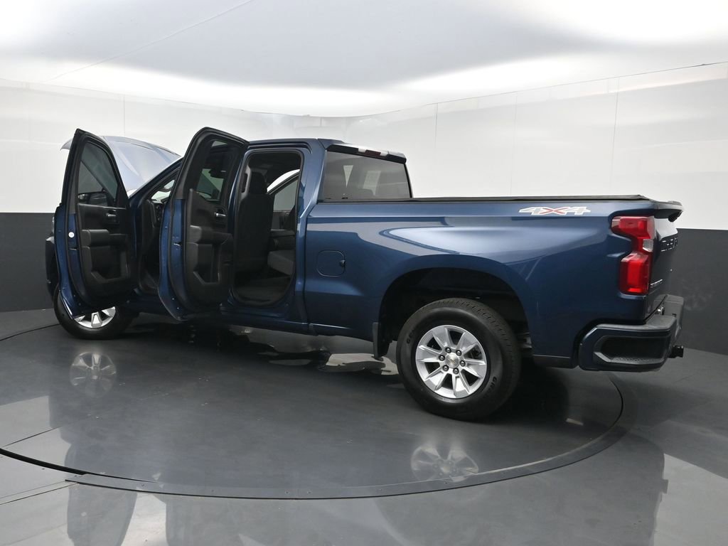 Used 2019 Chevrolet Silverado 1500 Custom w/ Custom Convenience Package AWD/4WD image 32