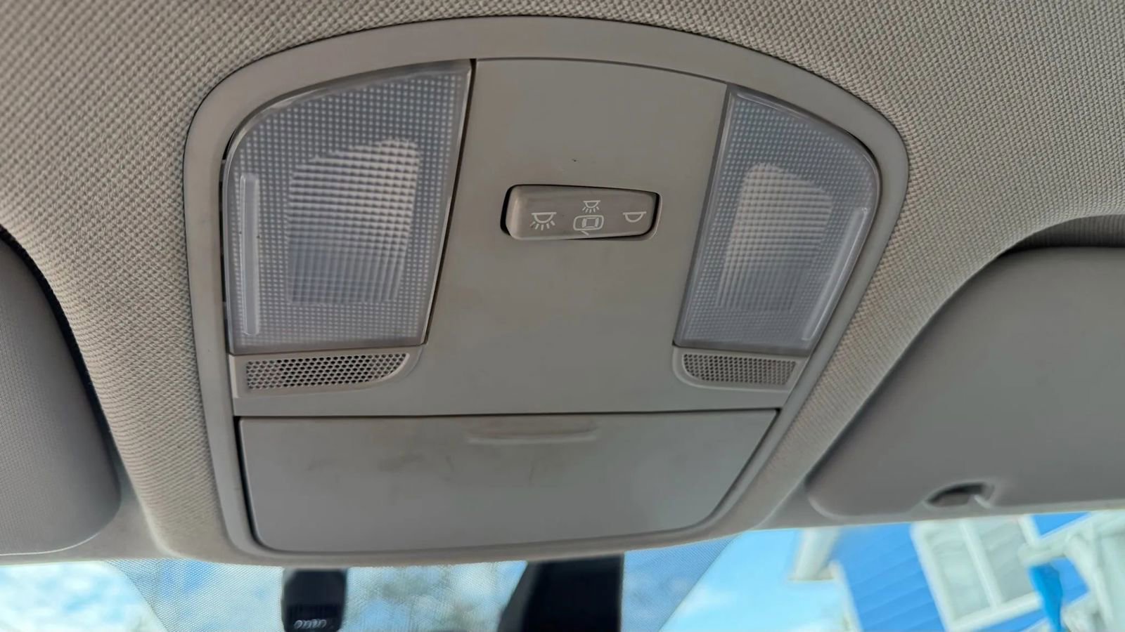 Used 2020 Hyundai Elantra SE image 23