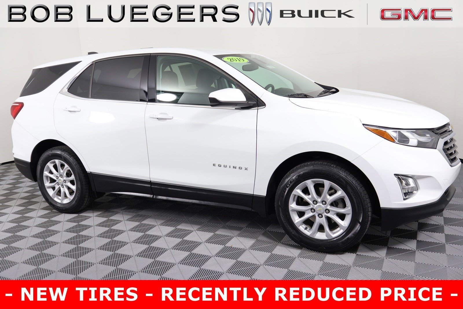 Certified 2019 Chevrolet Equinox LT FWD image 2
