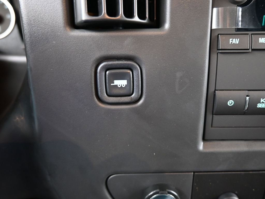 New 2025 Chevrolet Express 2500 w/ Driver Convenience Package image 25