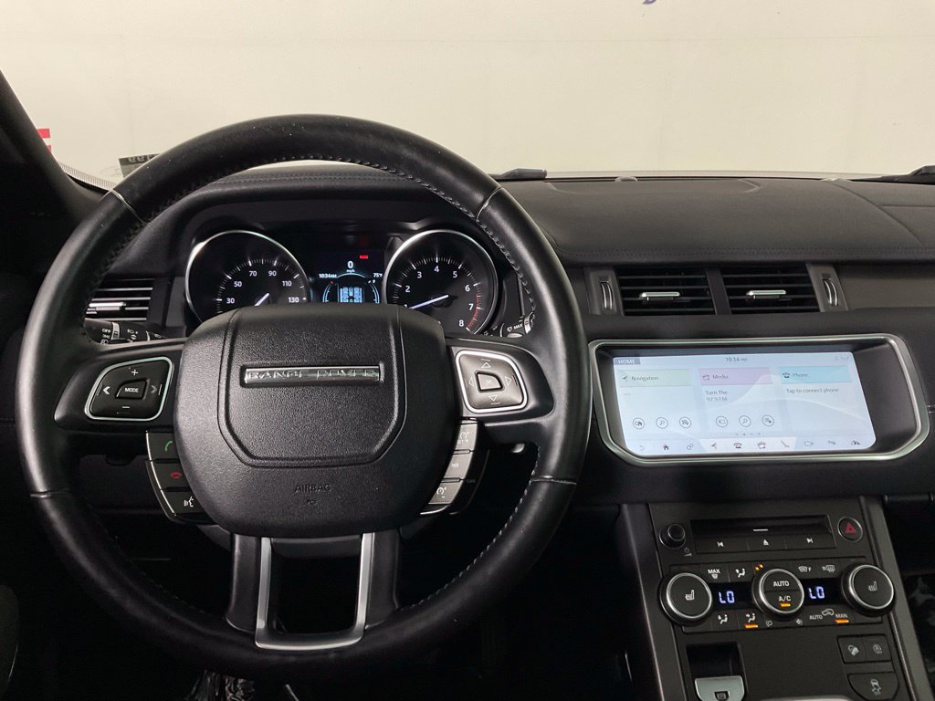 Used 2019 Land Rover Range Rover Evoque SE Premium AWD/4WD image 17