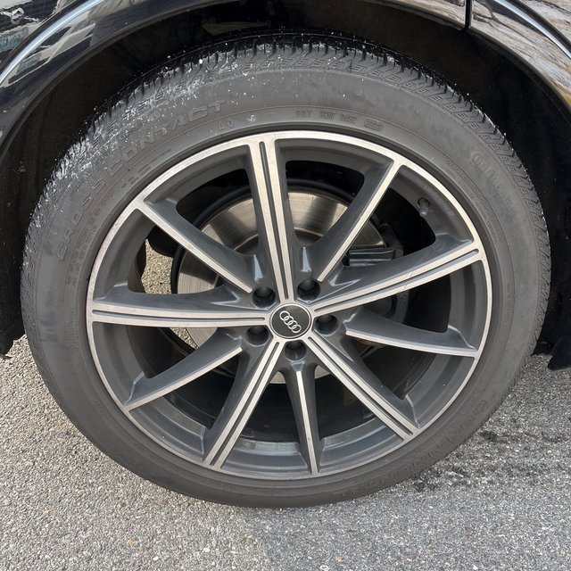 Used 2021 Audi SQ7 Prestige w/ Prestige Package image 24