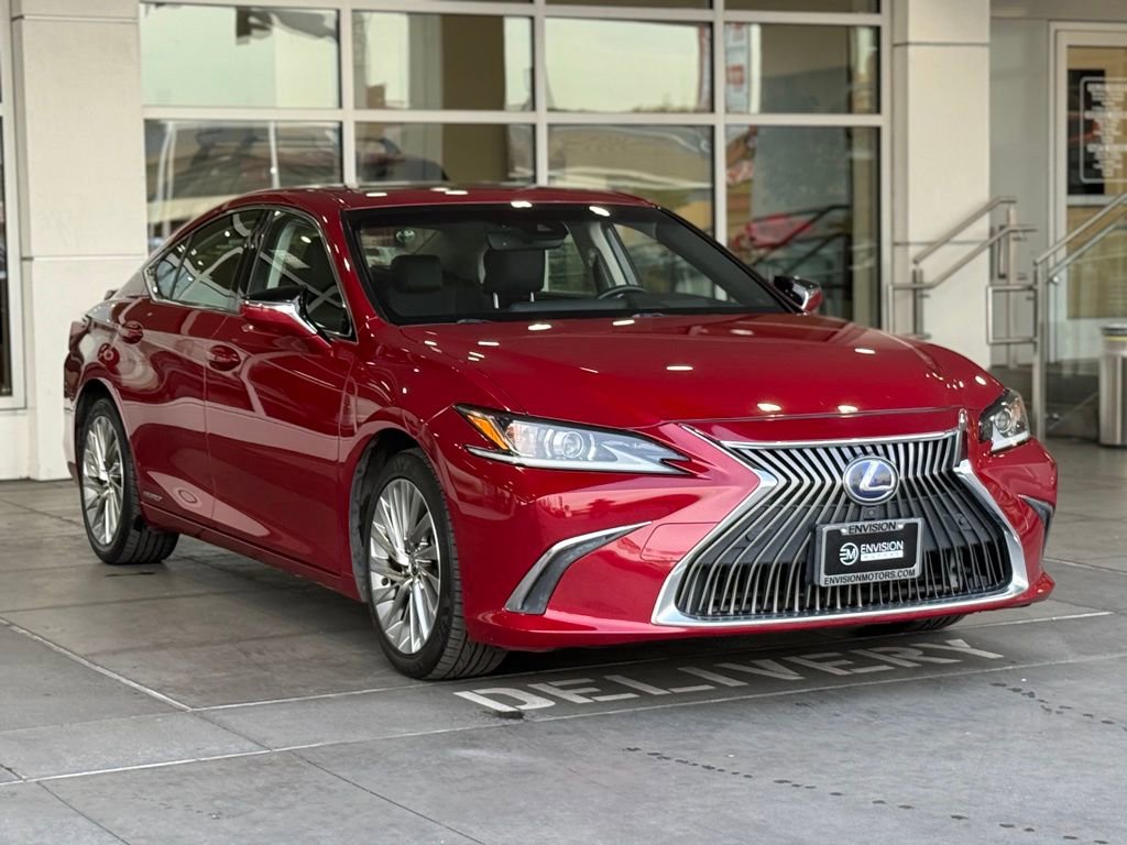 Used 2019 Lexus ES 300h 300h Luxury image 6