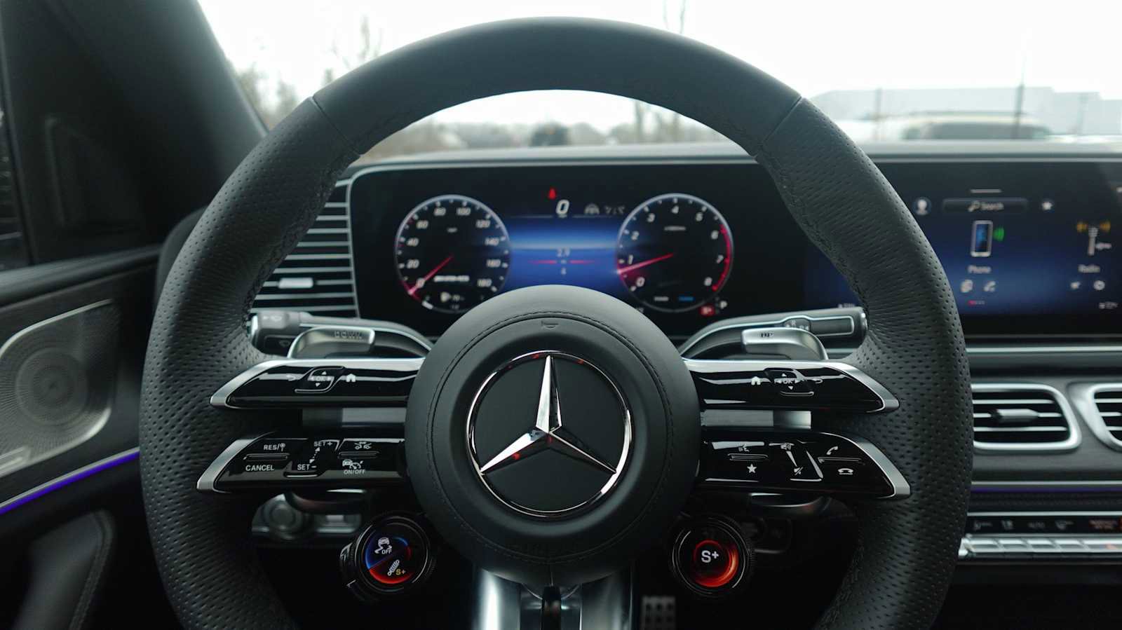 New 2026 Mercedes-Benz GLE 53 AMG 4MATIC image 32