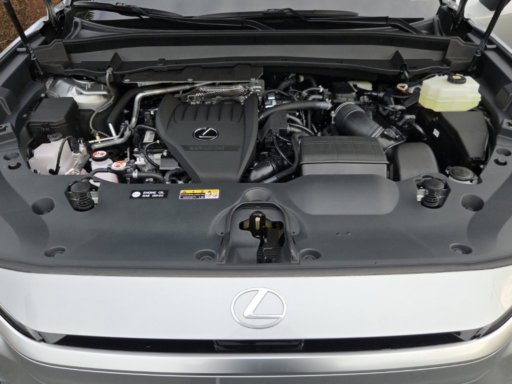 New 2026 Lexus TX 500h AWD image 29