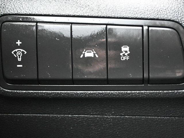 Used 2019 Hyundai Tucson SE image 28