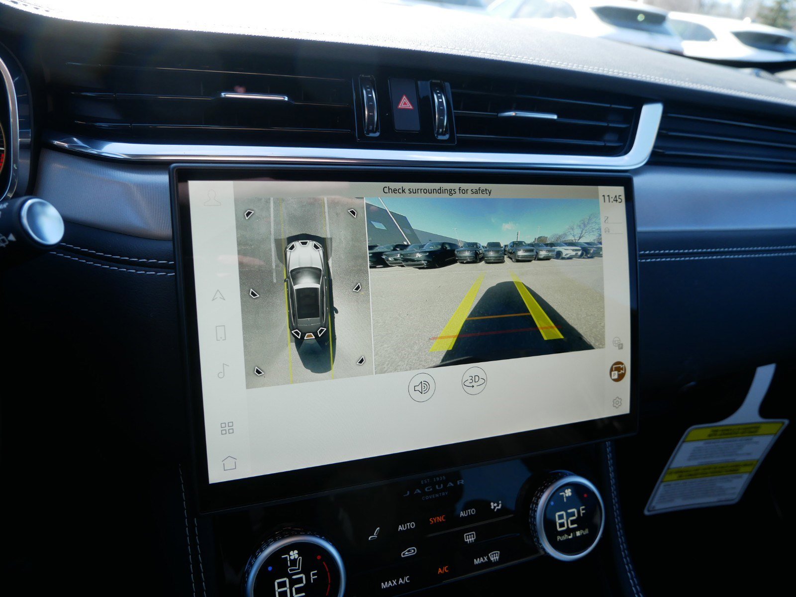 New 2026 Jaguar F-PACE R-Dynamic S image 9