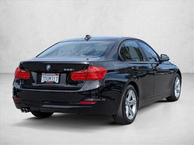Used 2014 BMW 328i Sedan RWD image 5