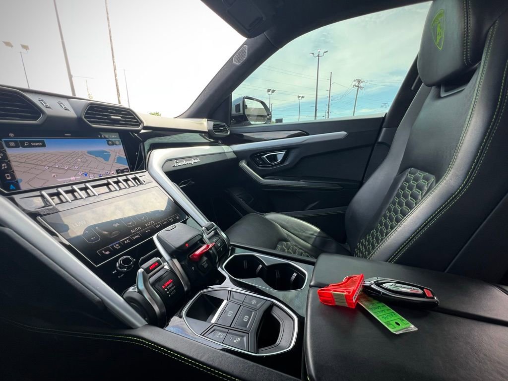 Used 2022 Lamborghini Urus image 84