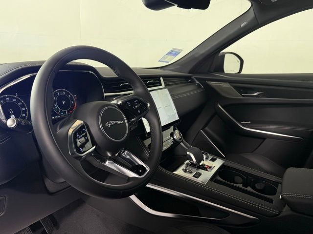 New 2026 Jaguar F-PACE R-Dynamic S image 8