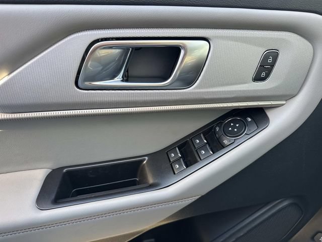 New 2026 Ford Explorer Active w/ Active Comfort Package RWD image 20