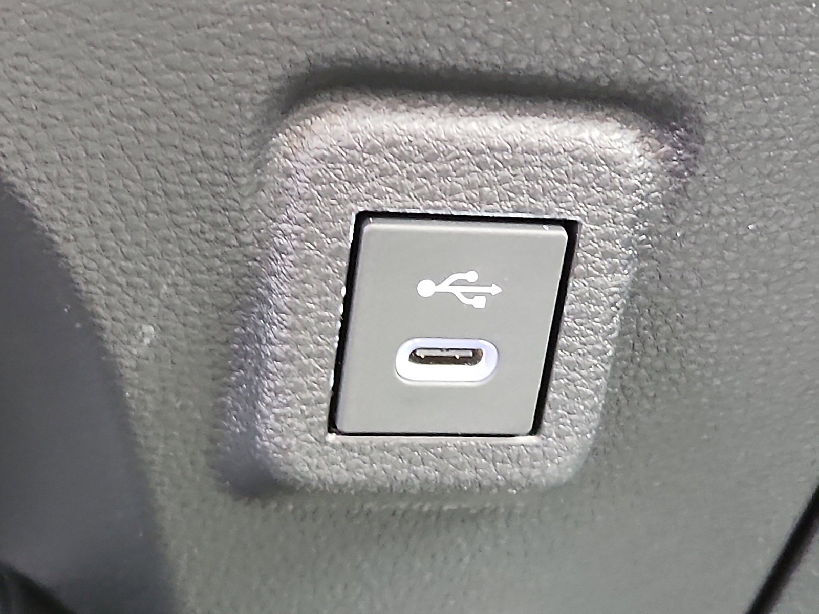 New 2026 Toyota Corolla LE image 18