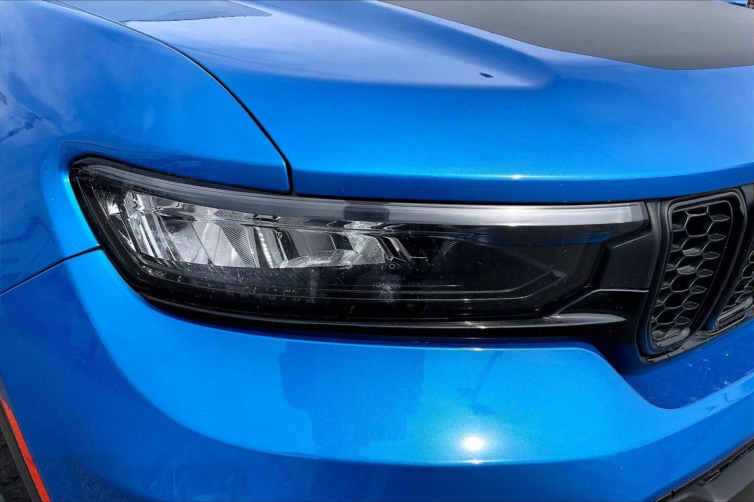 Used 2022 Jeep Grand Cherokee Trailhawk w/ Luxury Tech Group III image 29