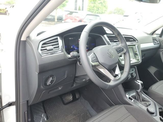 Used 2024 Volkswagen Tiguan S AWD/4WD image 18