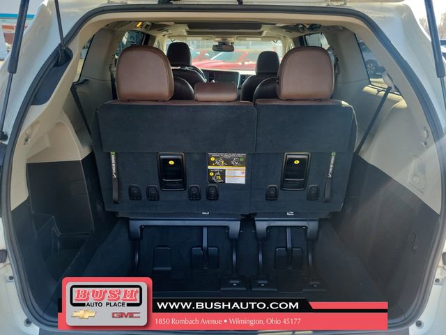 Used 2020 Toyota Sienna Limited Premium image 7