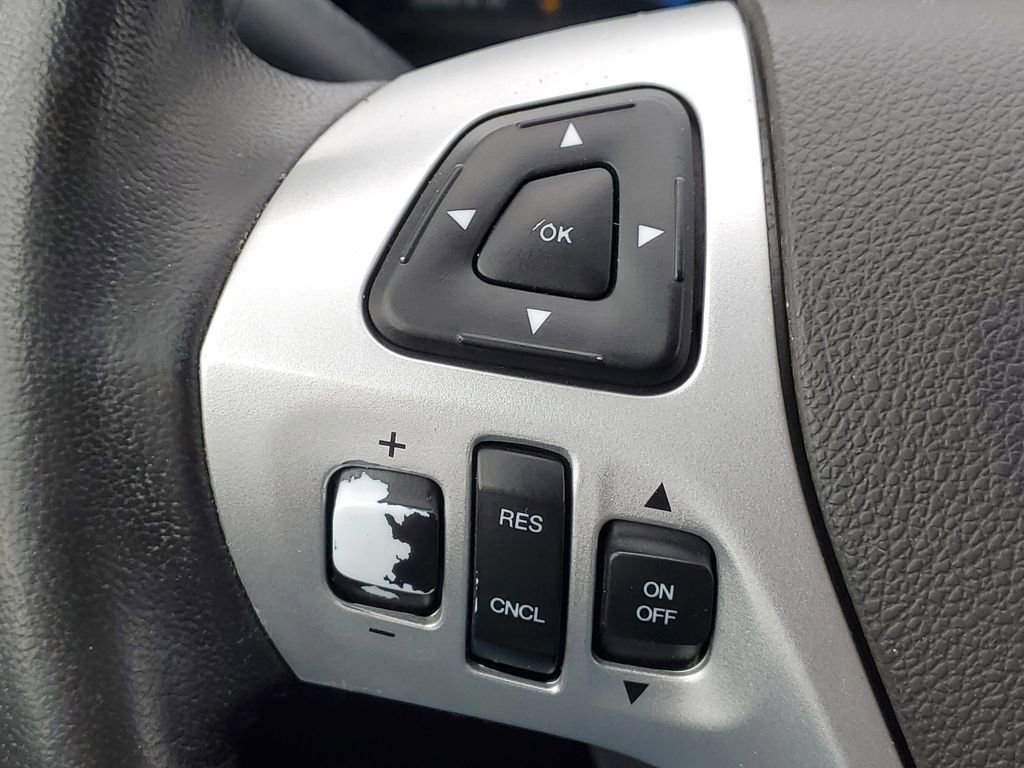 Used 2013 Ford Edge SEL image 19