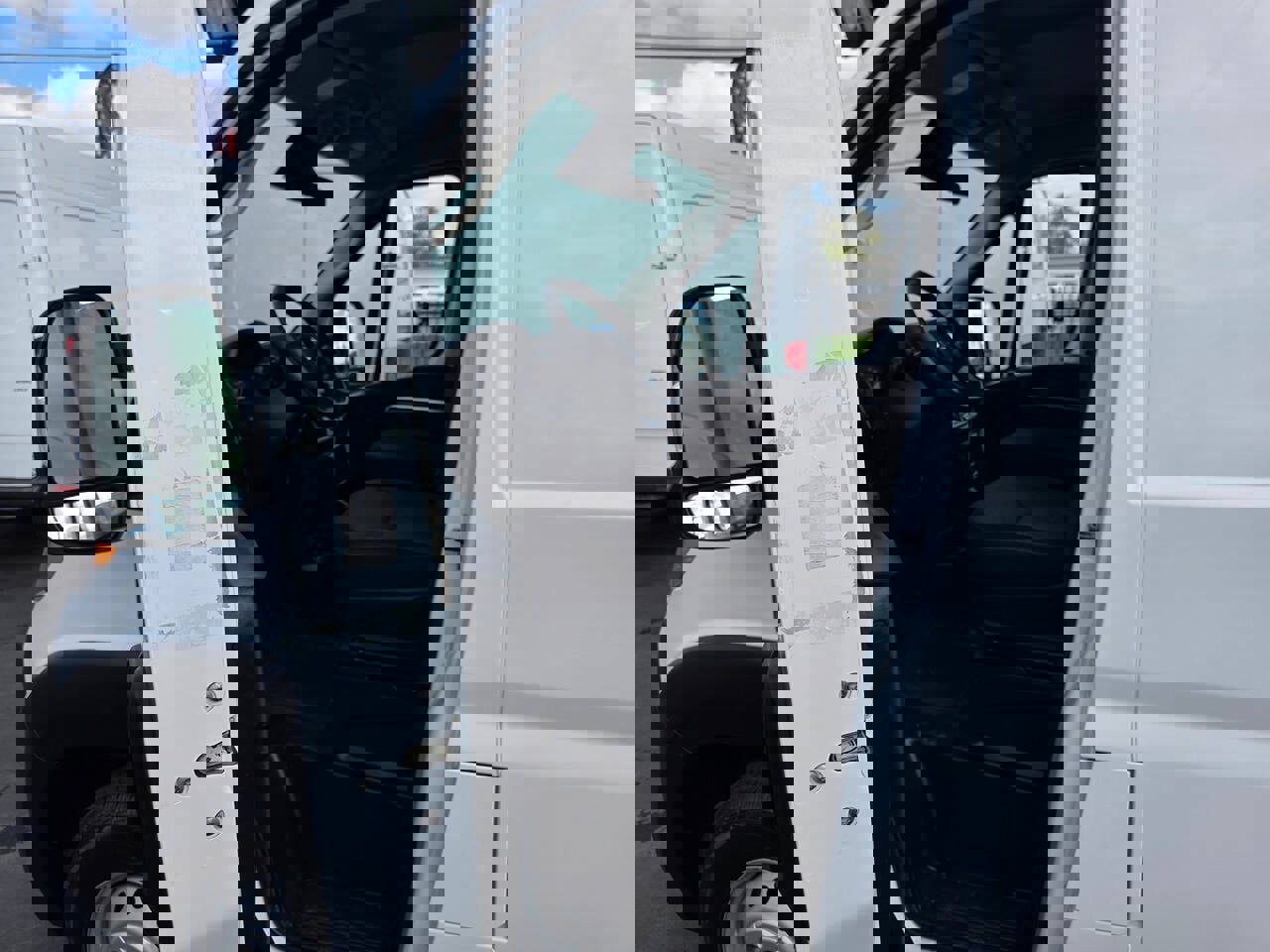 Used 2023 RAM ProMaster 2500 image 13