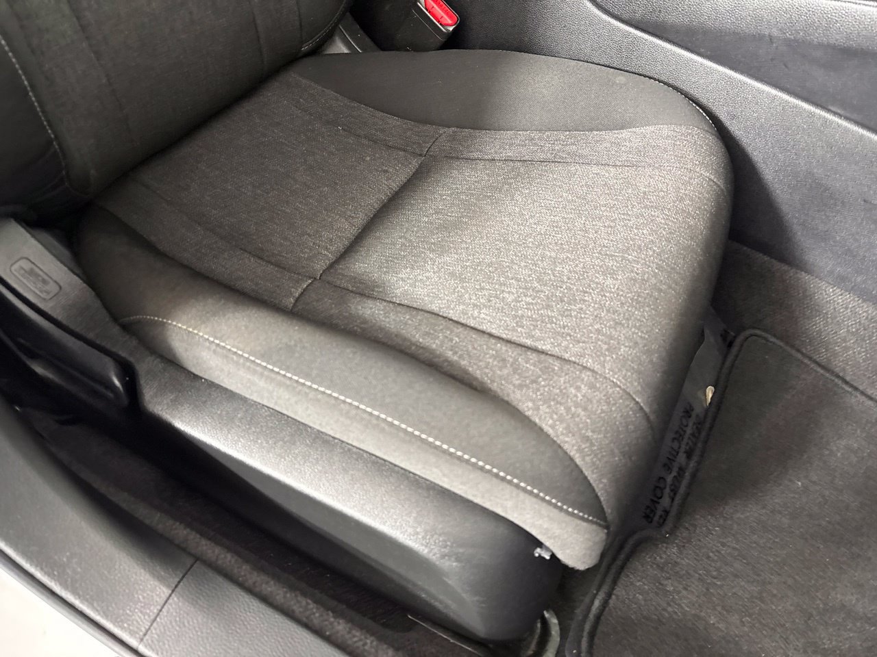 Used 2025 Honda Accord SE image 30