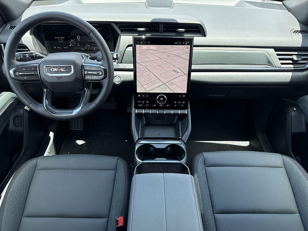 New 2026 GMC Terrain AT4 w/ Technology Package II AWD/4WD image 7