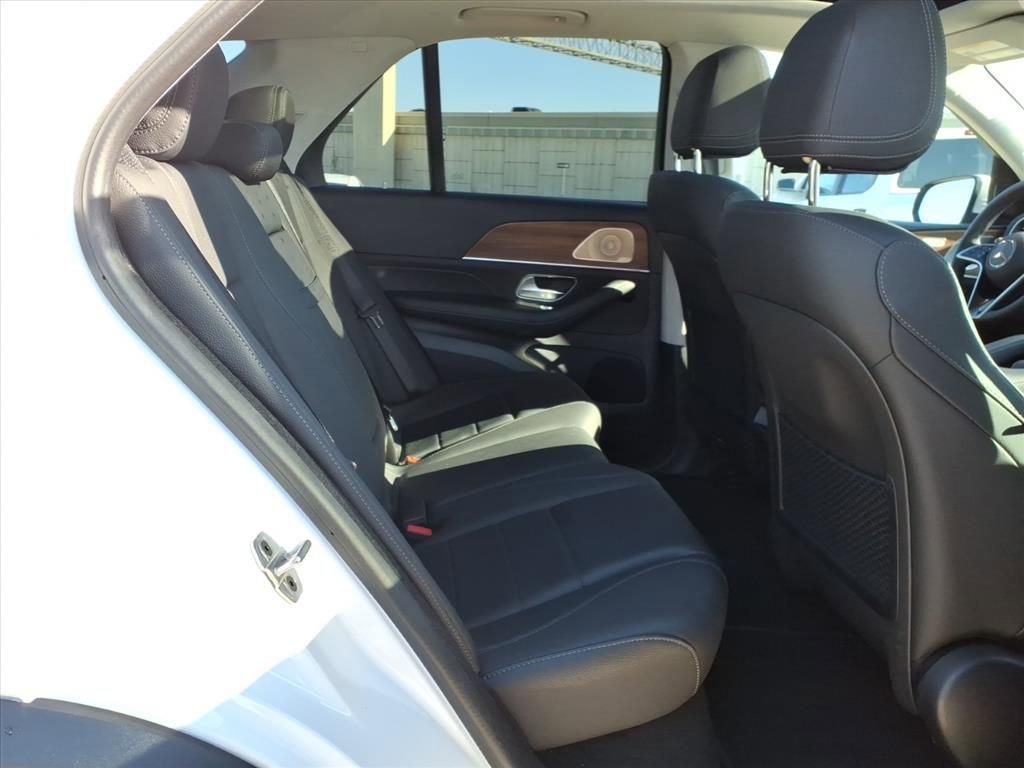 Used 2024 Mercedes-Benz GLE 350 4MATIC w/ Winter Package image 15