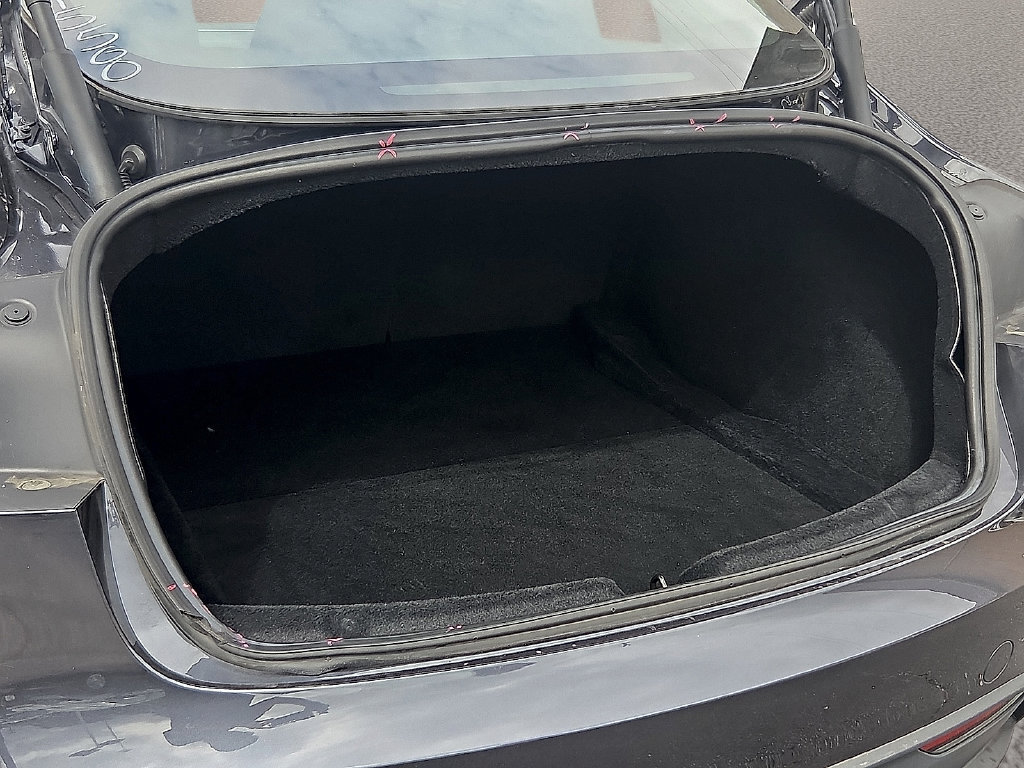 Used 2024 Tesla Model 3 Standard Range RWD image 9