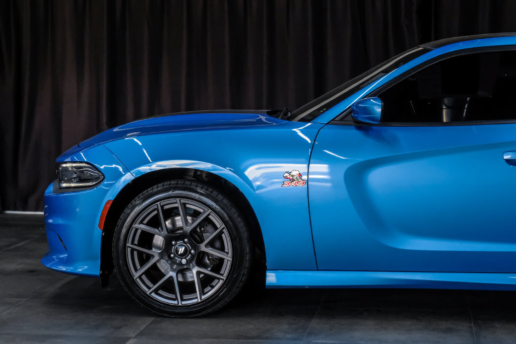 Used 2019 Dodge Charger R/T w/ Daytona Edition Group RWD image 17