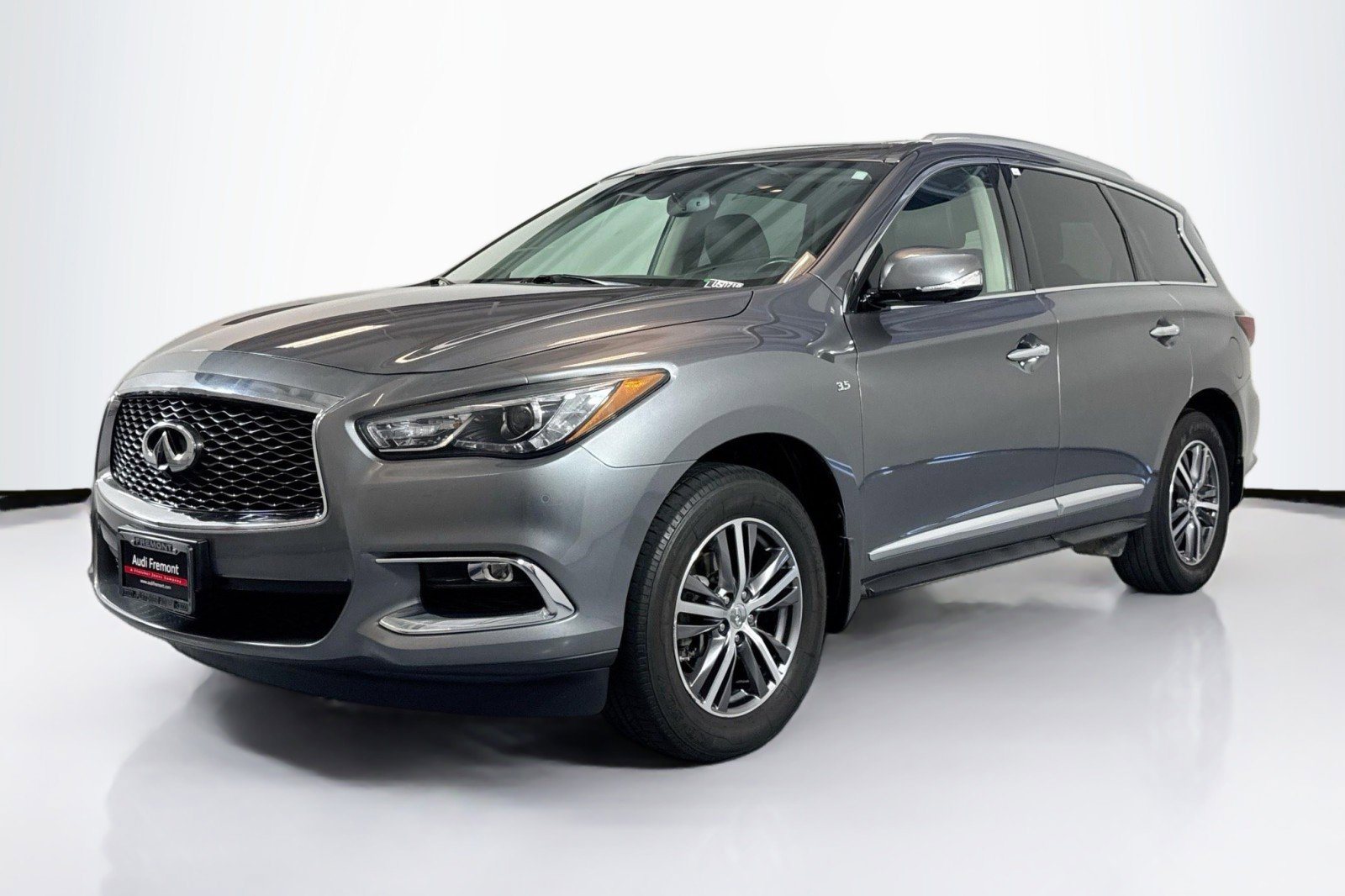 Used 2018 INFINITI QX60 AWD w/ Premium Plus Package