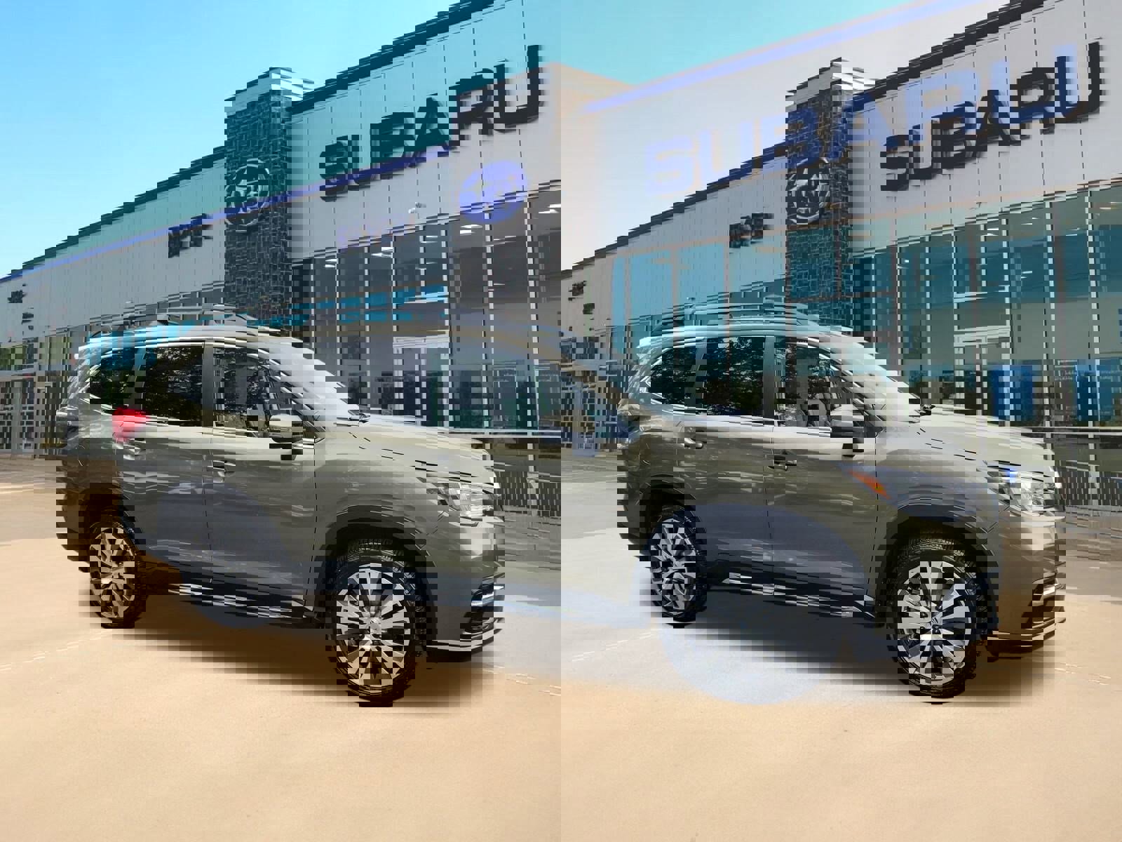 Used 2022 Subaru Ascent Limited w/ Technology Package