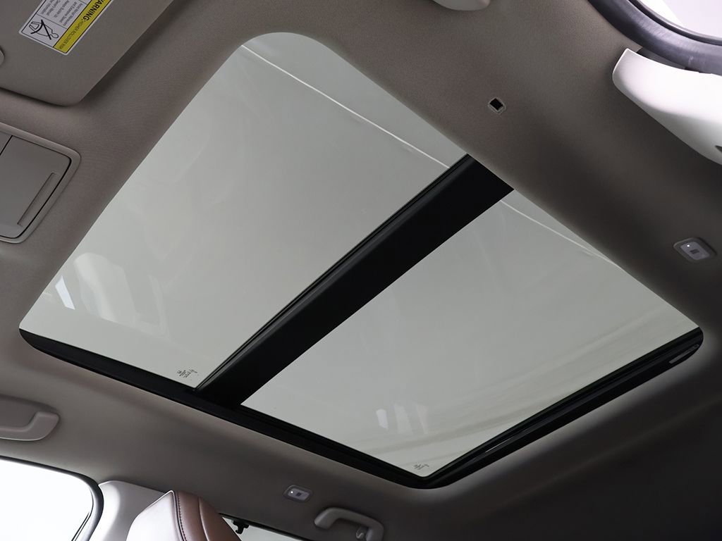 Used 2023 Honda Pilot Elite image 22