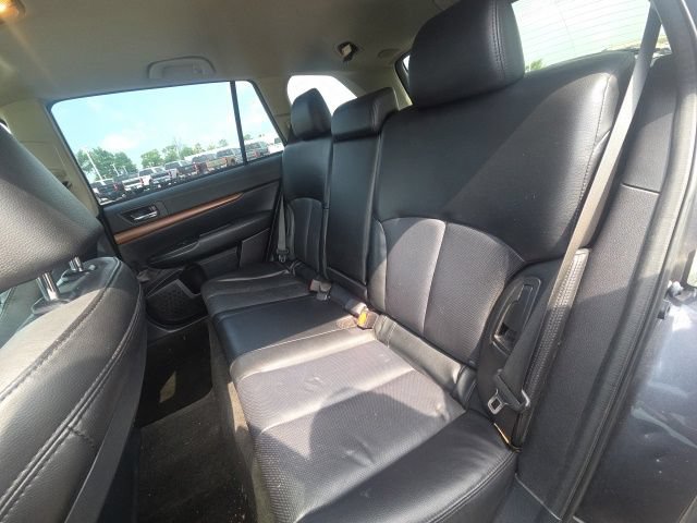 Used 2013 Subaru Outback 2.5i Limited w/ Moonroof Pkg AWD/4WD image 15