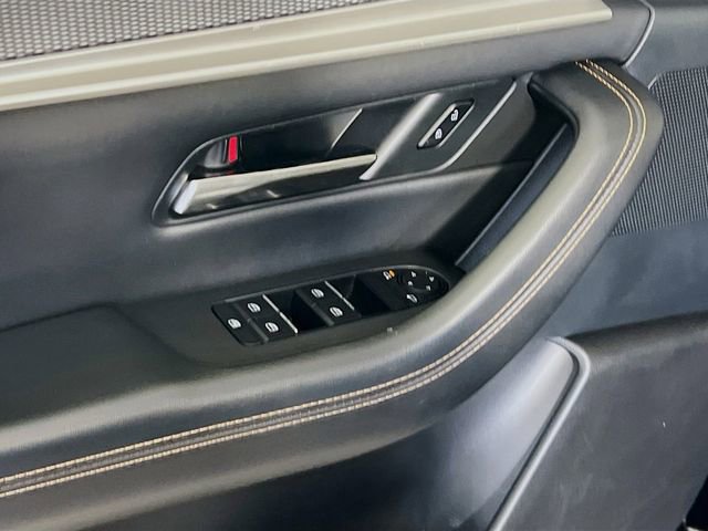 Used 2024 MAZDA CX-90 3.3 Turbo w/ Premium Package AWD/4WD image 12