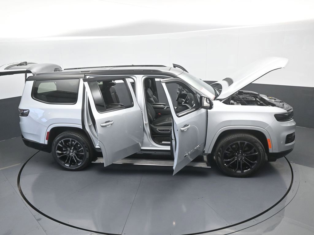 Used 2024 Jeep Grand Wagoneer Series II w/ Quick Order Packagew 28T image 33