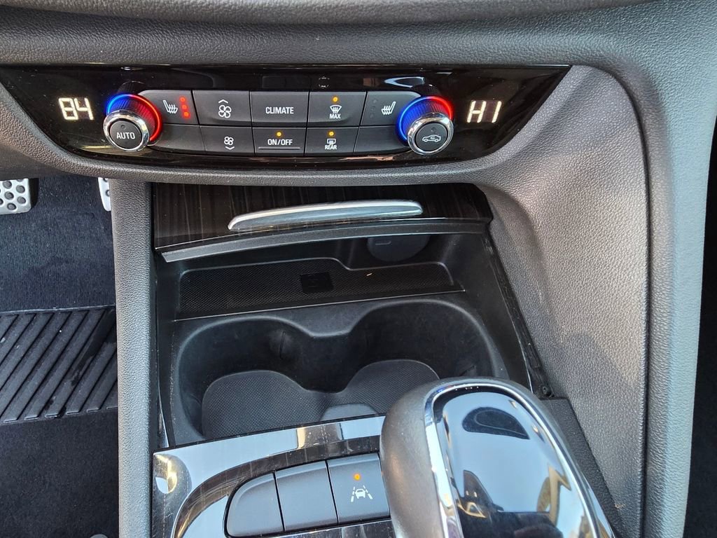 Used 2018 Buick Regal Essence w/ Driver Confidence Package #1 image 23