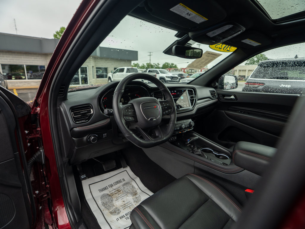 Used 2025 Dodge Durango R/T AWD/4WD image 27
