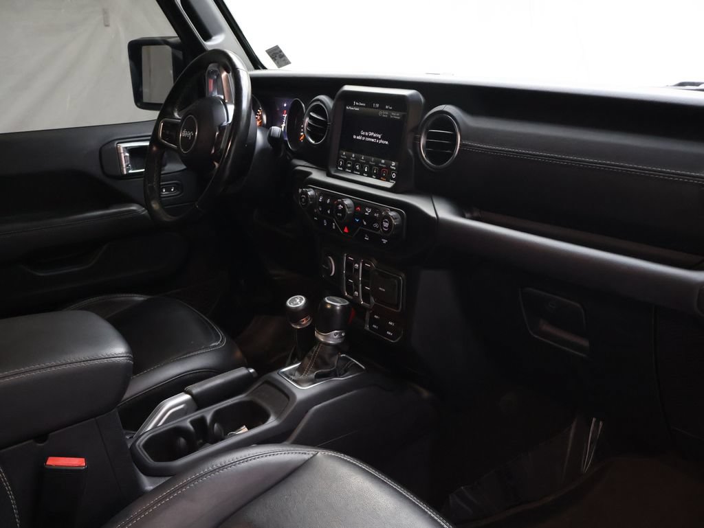 Used 2021 Jeep Gladiator Overland w/ Popular Equipment Package AWD/4WD image 10