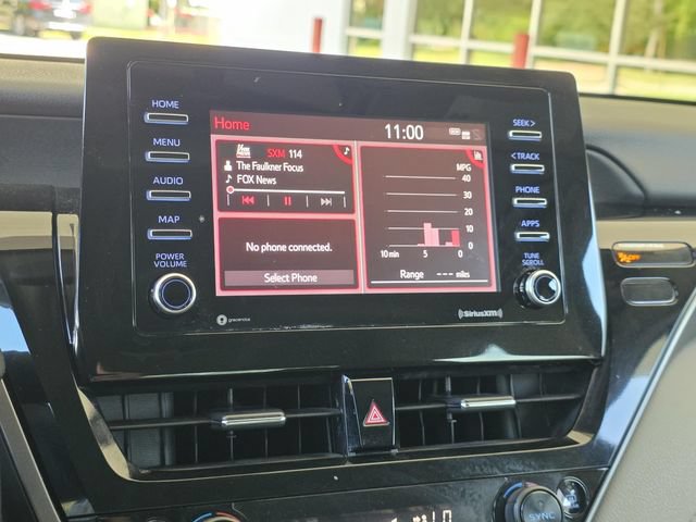 Used 2022 Toyota Camry LE FWD image 14