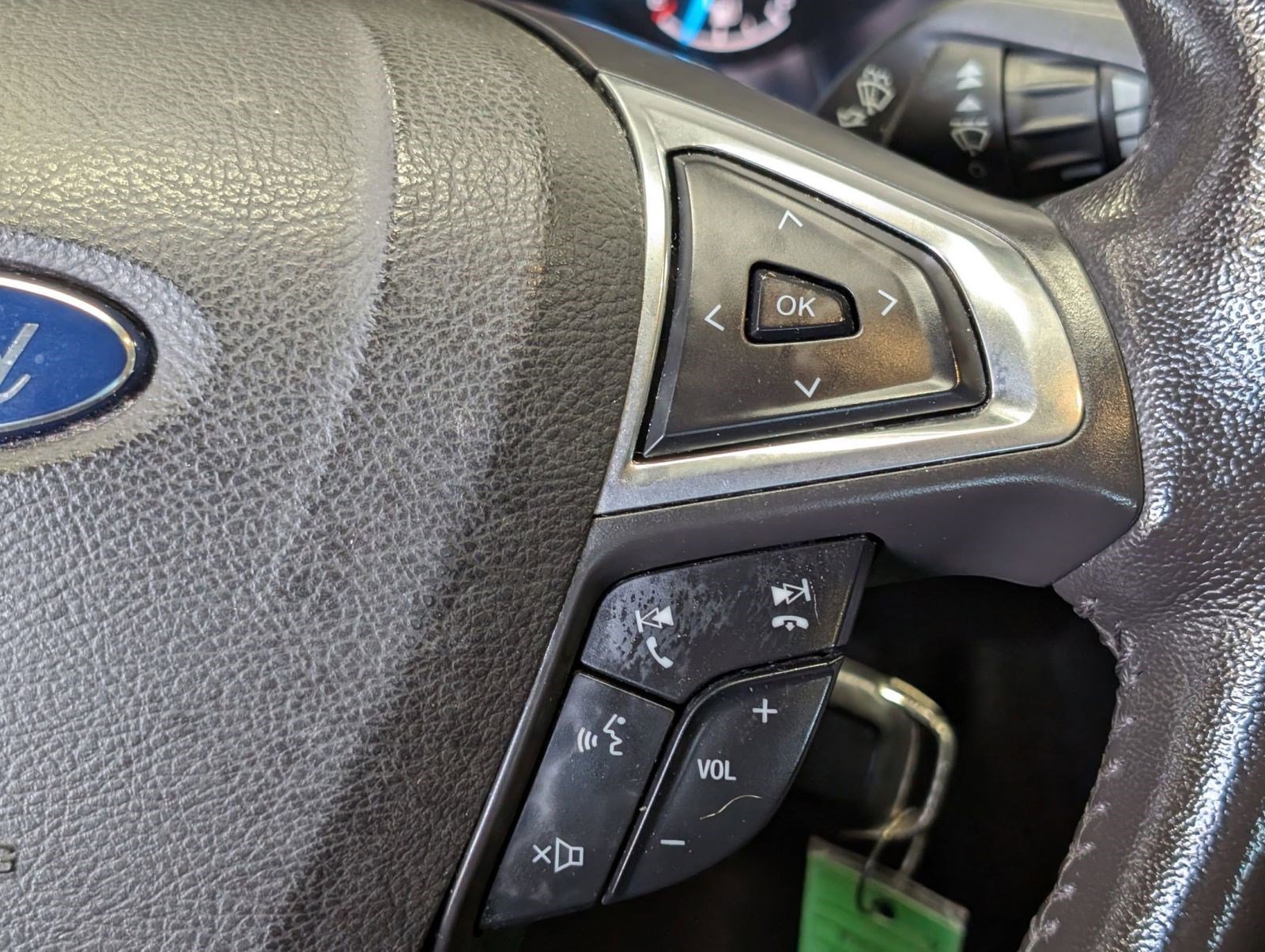 Used 2014 Ford Fusion SE w/ Equipment Group 202A image 22