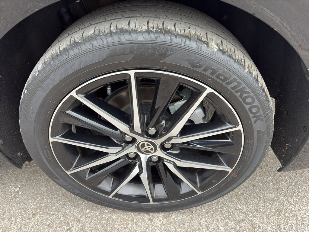 Used 2023 Toyota Camry SE image 22