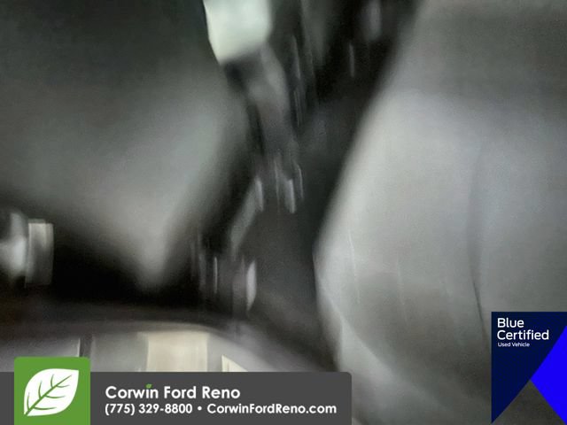 Used 2021 Toyota RAV4 XLE w/ Convenience Package AWD/4WD image 29