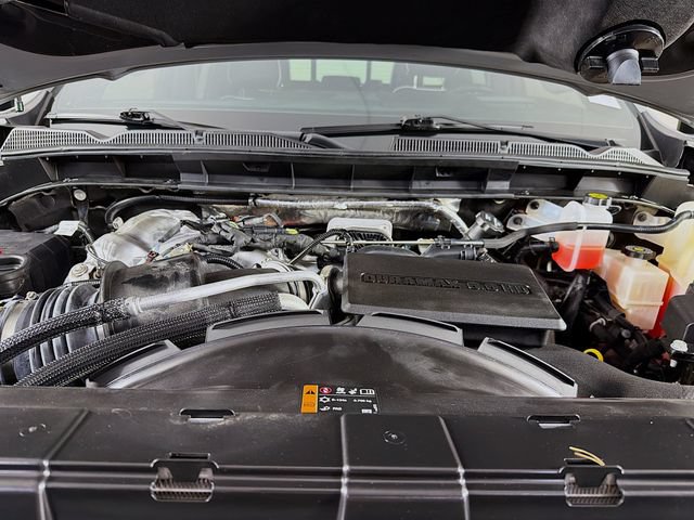 Used 2025 GMC Sierra 2500 AT4X AWD/4WD image 37
