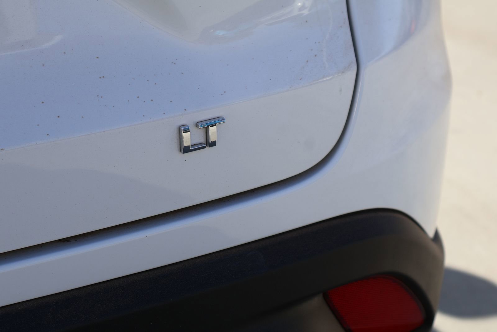 Used 2025 Chevrolet Trax LT image 8