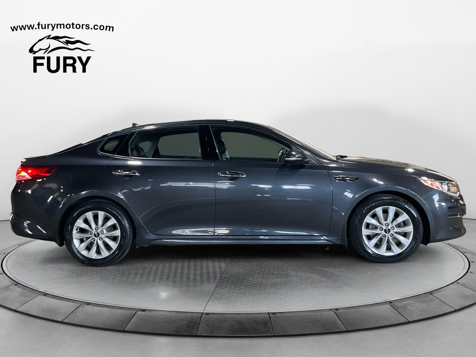 Used 2018 Kia Optima EX FWD image 2