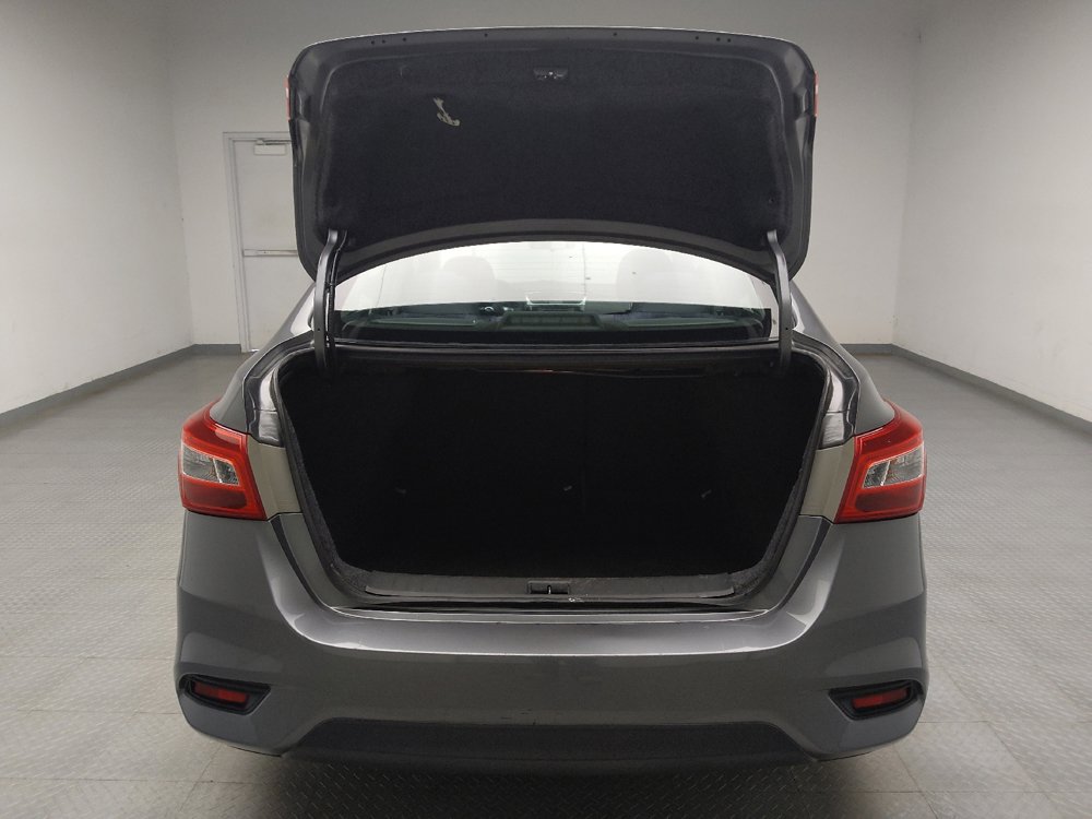 Used 2017 Nissan Sentra SV FWD image 29