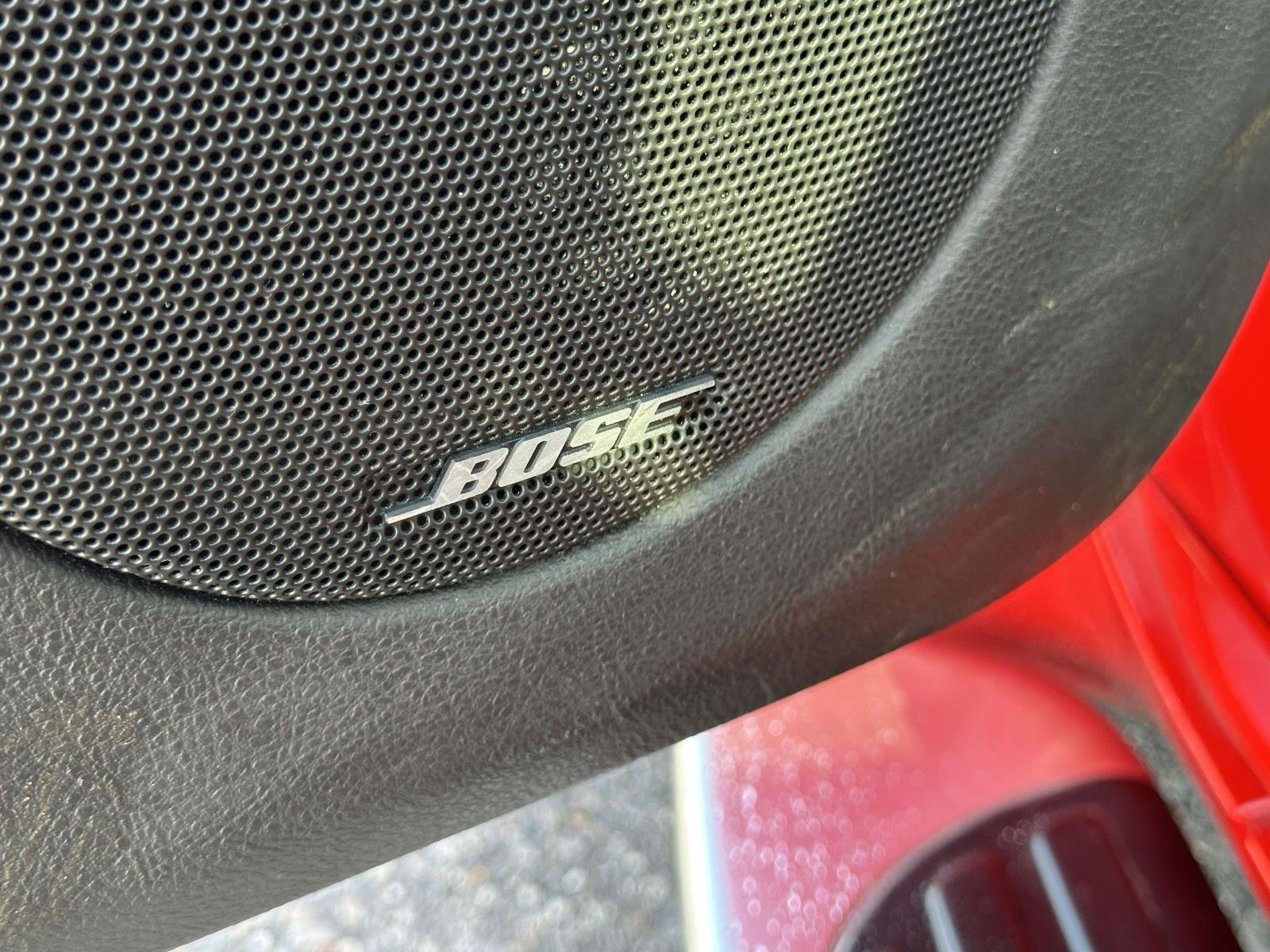 Used 2003 Chevrolet SSR w/ Preferred Equipment Group image 32