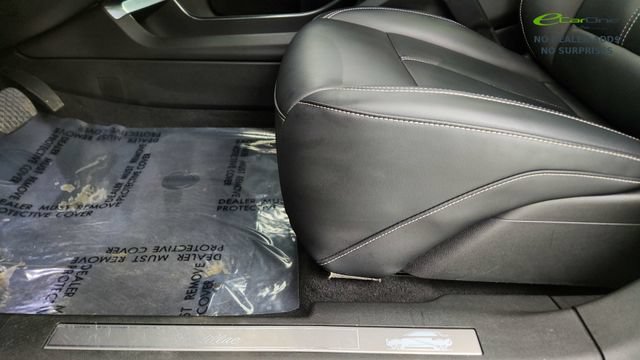 Used 2024 Cadillac Lyriq Tech RWD image 36