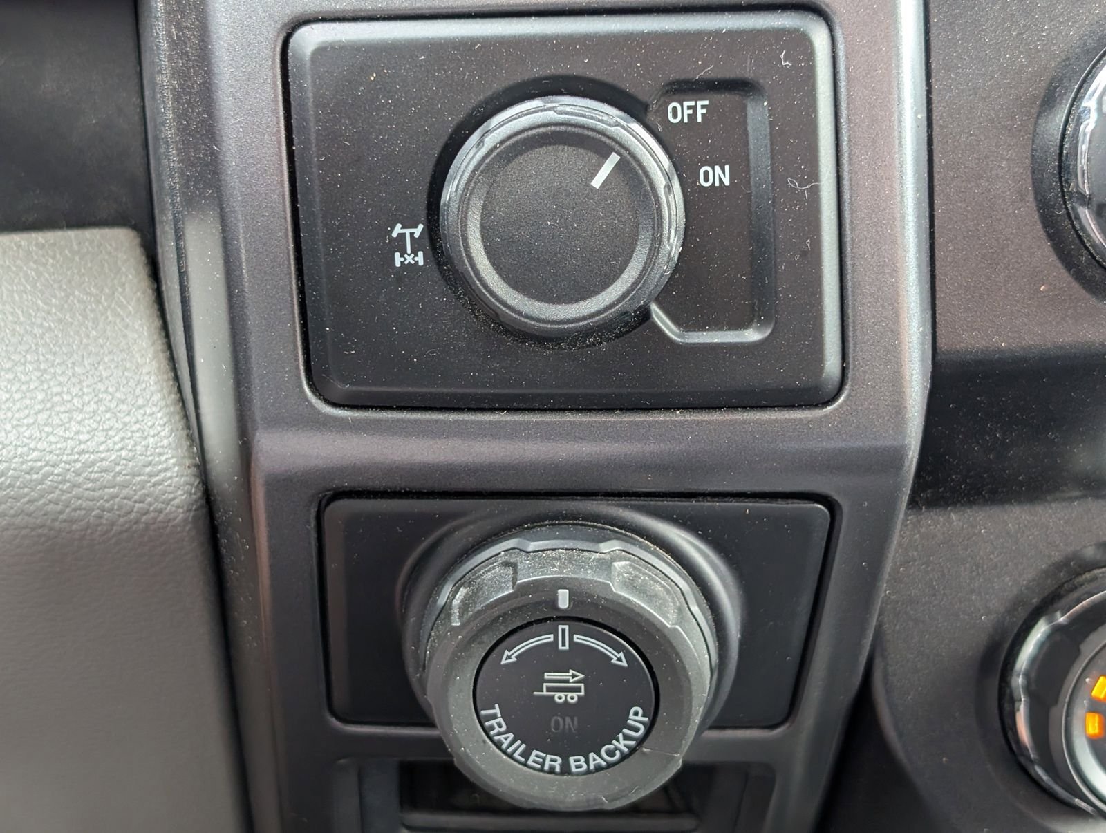 Used 2019 Ford F150 XLT w/ Equipment Group 302A Luxury RWD image 22